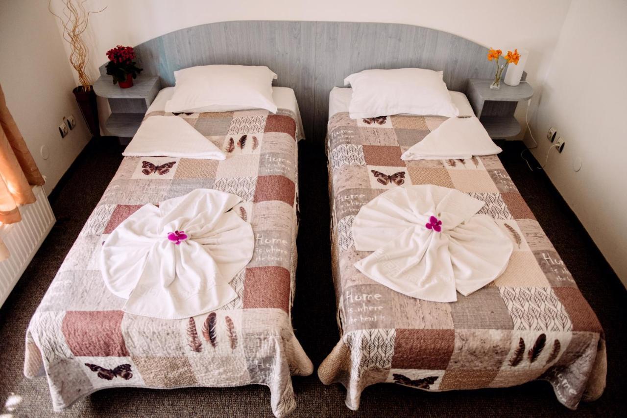 Casa Mica Guesthouse Bukurešť Exteriér fotografie
