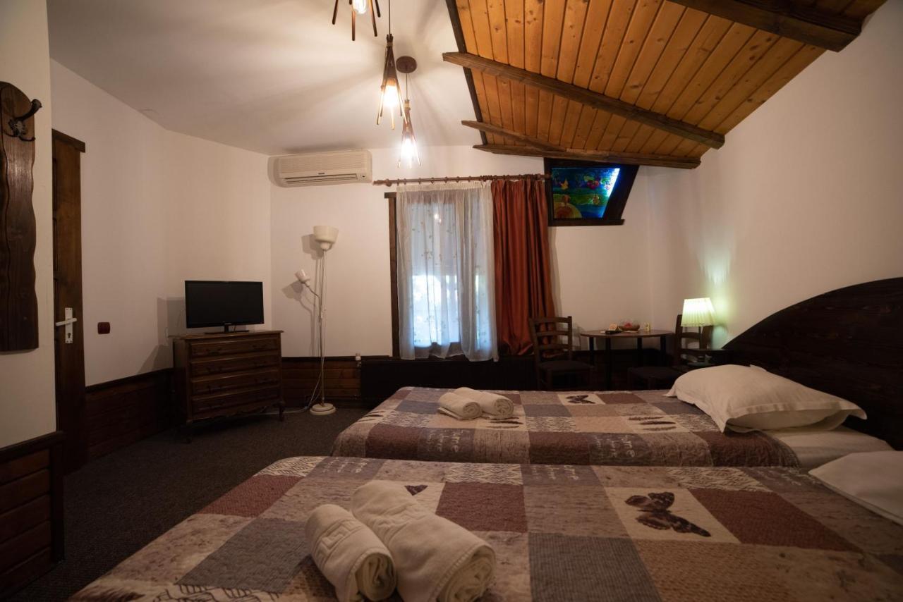 Casa Mica Guesthouse Bukurešť Exteriér fotografie