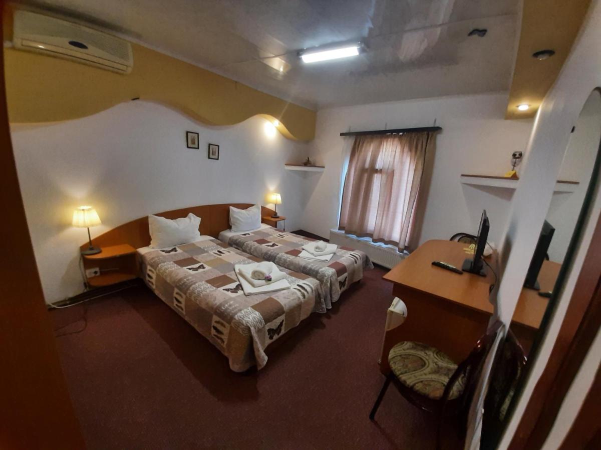 Casa Mica Guesthouse Bukurešť Exteriér fotografie