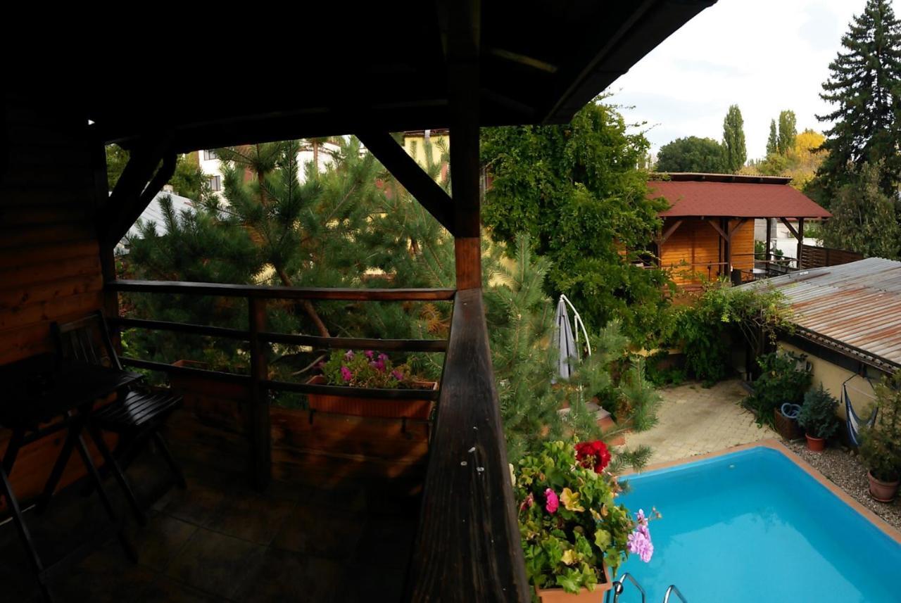 Casa Mica Guesthouse Bukurešť Exteriér fotografie