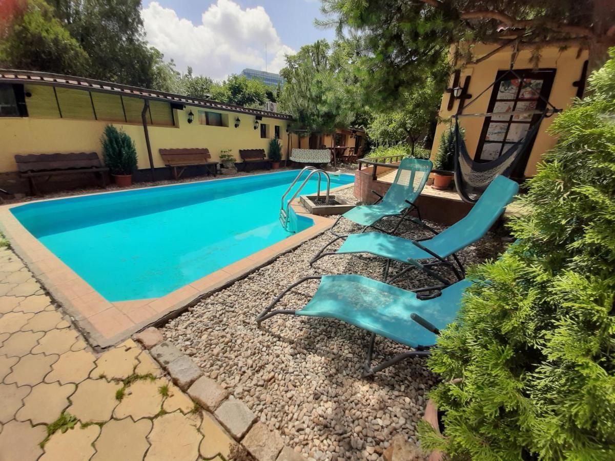 Casa Mica Guesthouse Bukurešť Exteriér fotografie